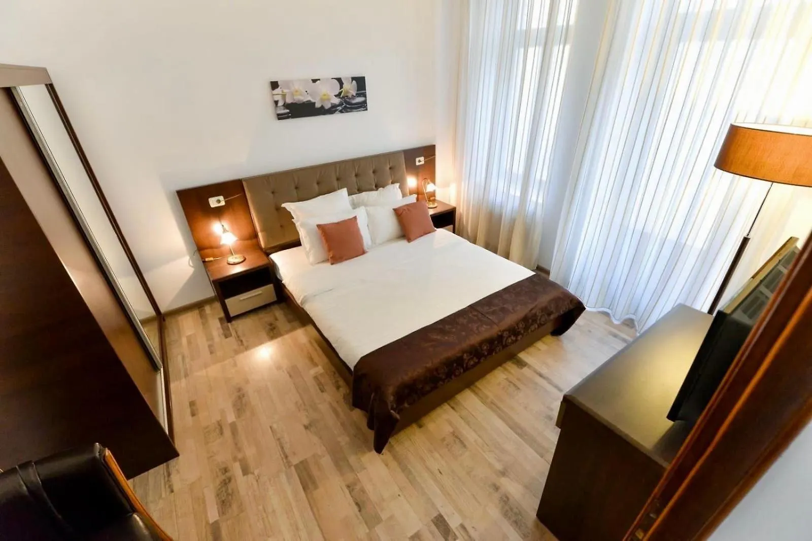 Apart Otel Ago Apartments Bükreş
