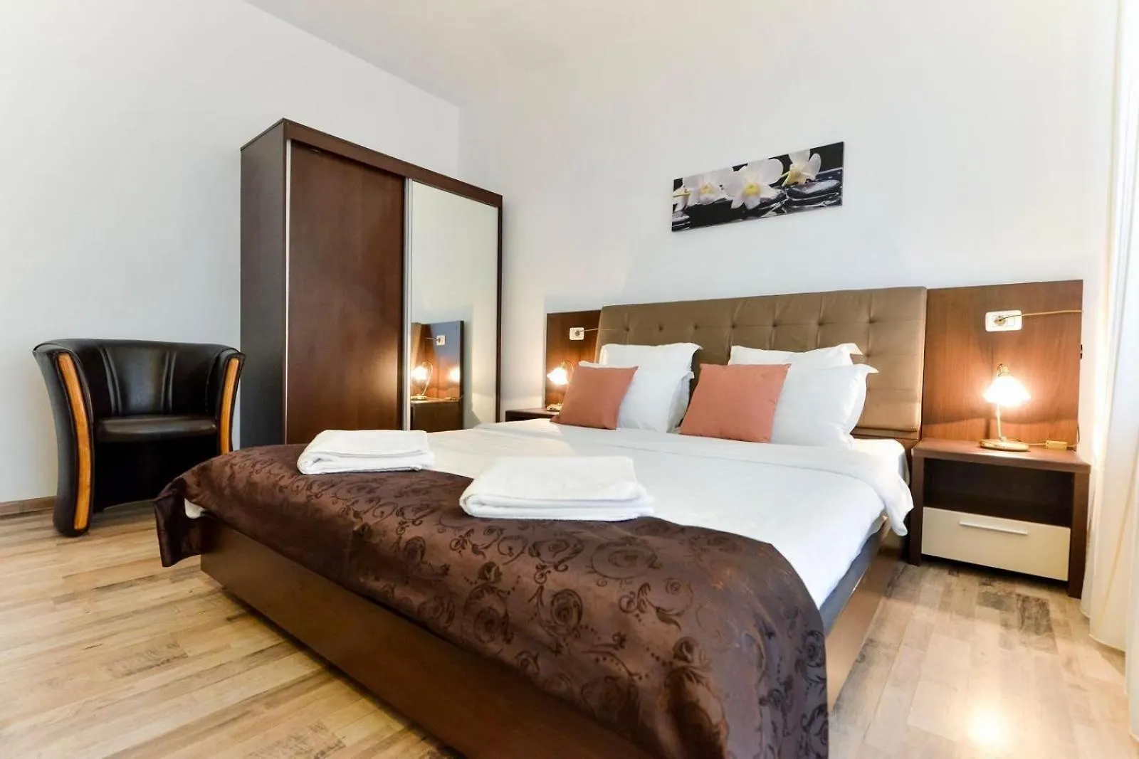 Apart Otel Ago Apartments Bükreş